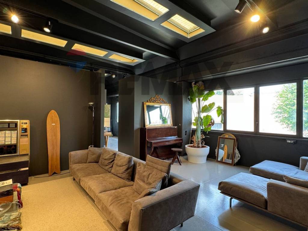 Interno non residenziale