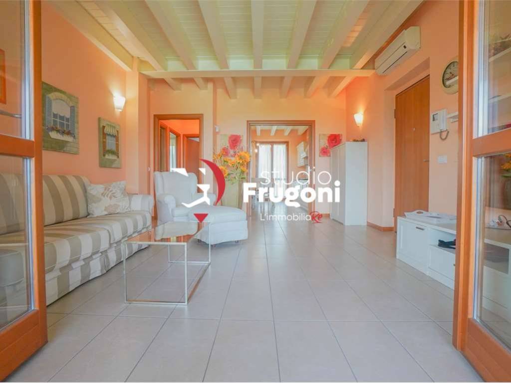 Salone
