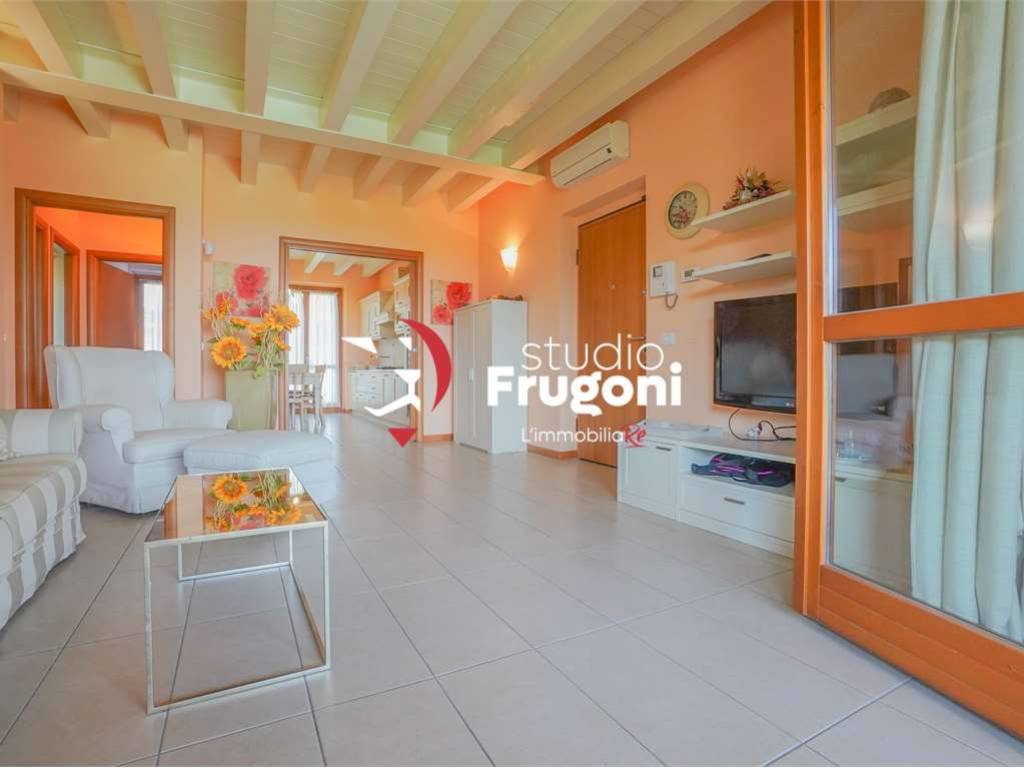 Salone