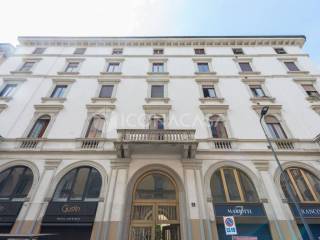Trilocale via Lazzaro Palazzi 5, Porta Venezia, Milano
