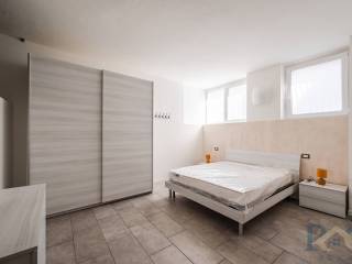 Bilocale via Marco d'Agrate 34/E, Corvetto, Milano