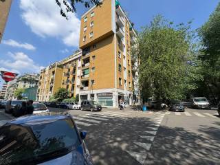 Trilocale via Lomellina 17, Argonne - Corsica, Milano