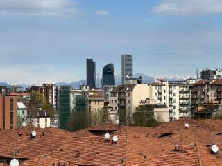 Trilocale via Gentile Bellini 10, Giambellino, Milano