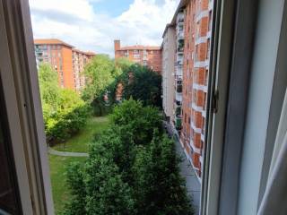 Trilocale via Passo Rolle, Quartiere Feltre, Milano