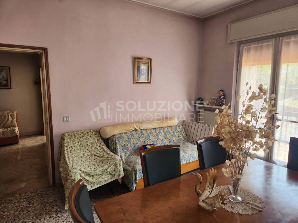 Salone