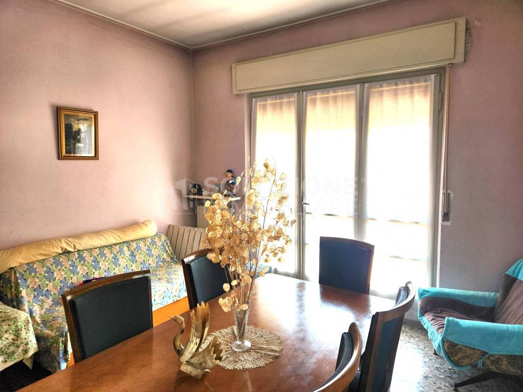 Salone