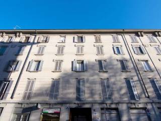 Bilocale via Riva di Trento 2, Corvetto, Milano