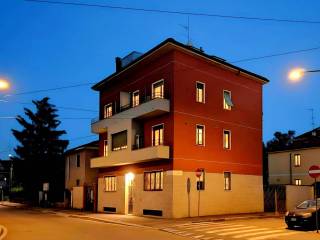 Trilocale piazza Abbiategrasso 12, Chiesa Rossa, Milano
