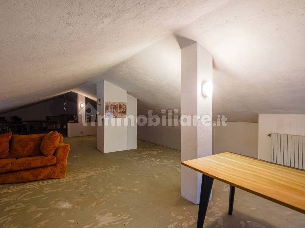 Altro