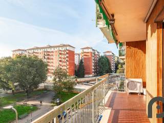 Appartamento via Antonio Panizzi 12, Lorenteggio, Milano