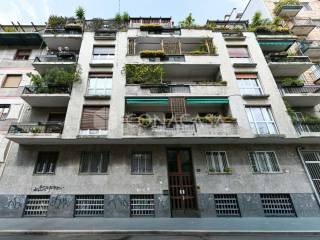 Appartamento via Francesco Reina 35, Argonne - Corsica, Milano