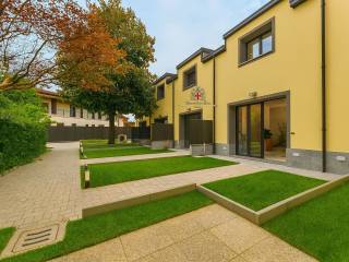 Villa a schiera via Padova 236, Crescenzago, Milano