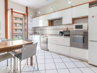 Trilocale via Carlo Imbonati, Dergano, Milano