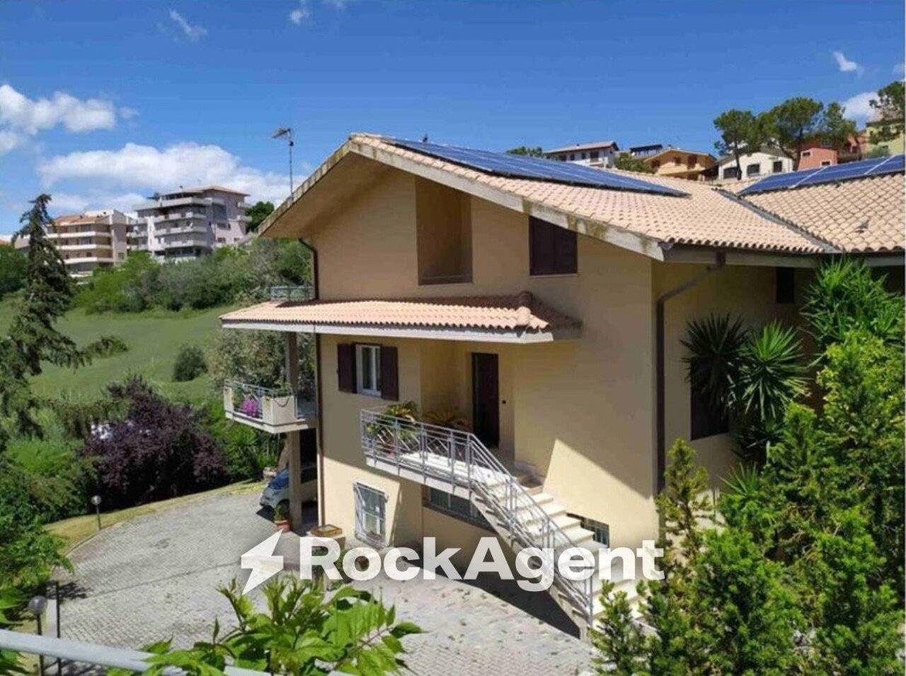 Villa in vendita a Atri