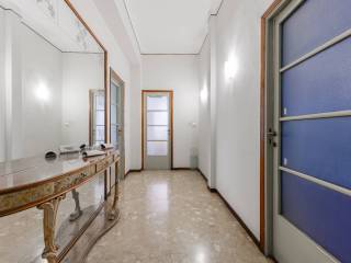 Trilocale viale Lunigiana 4, Cascina dei Pomi, Milano