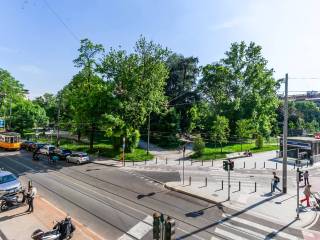 Quadrilocale viale Coni Zugna 15, Solari, Milano