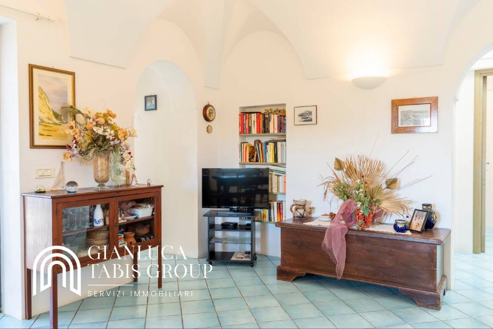 Salone