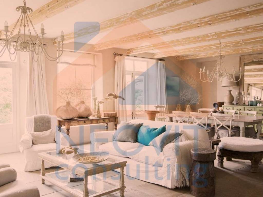 Salone