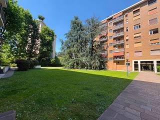 Trilocale via Don Carlo Gnocchi 33, San Siro, Milano