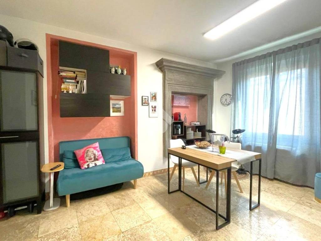Salone