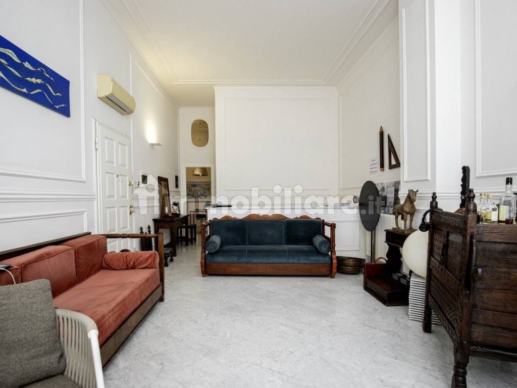 Salone