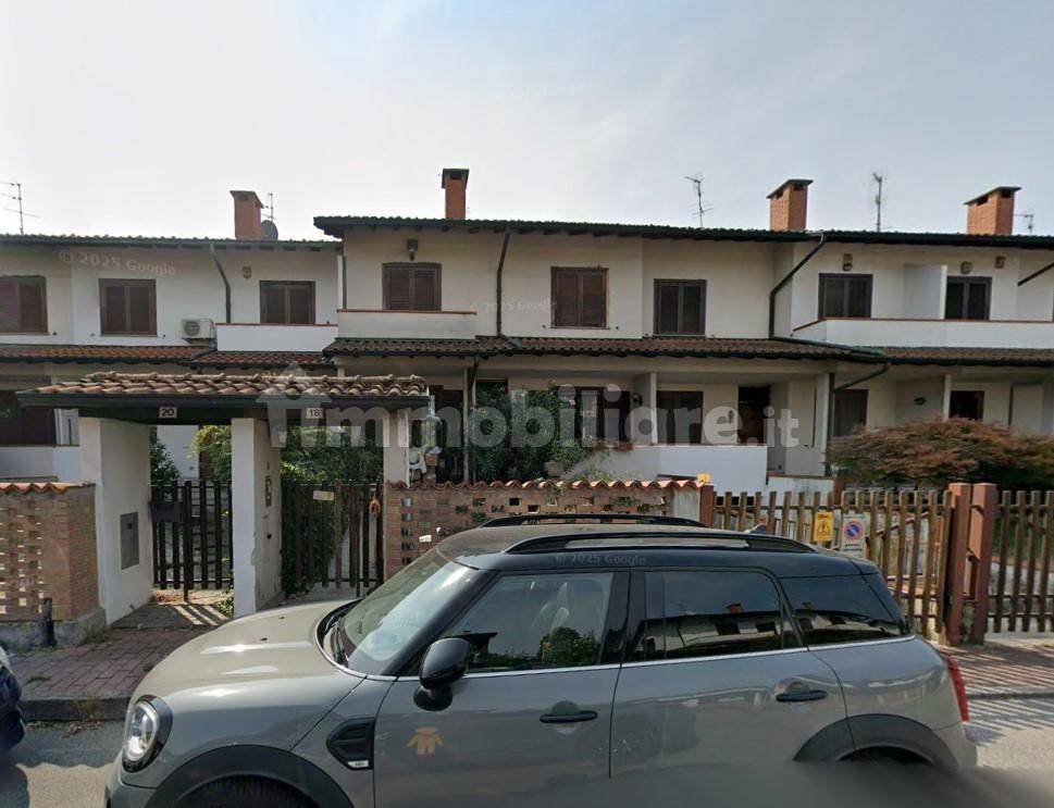 Villetta a schiera in vendita a Assago