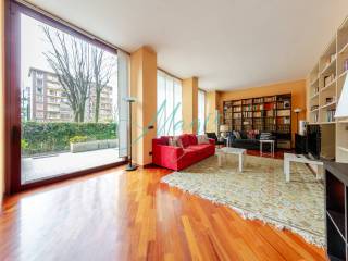 Appartamento in villa via Francesco Primaticcio 135, Primaticcio, Milano
