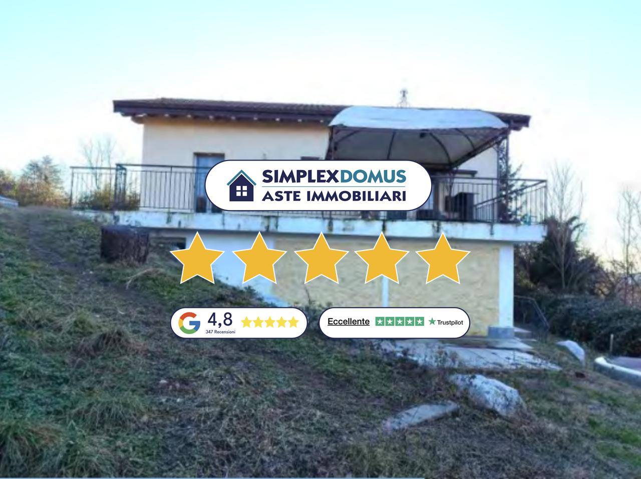 Villa in vendita a Comerio