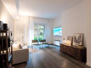 Quadrilocale viale Omero, 22, Corvetto, Milano
