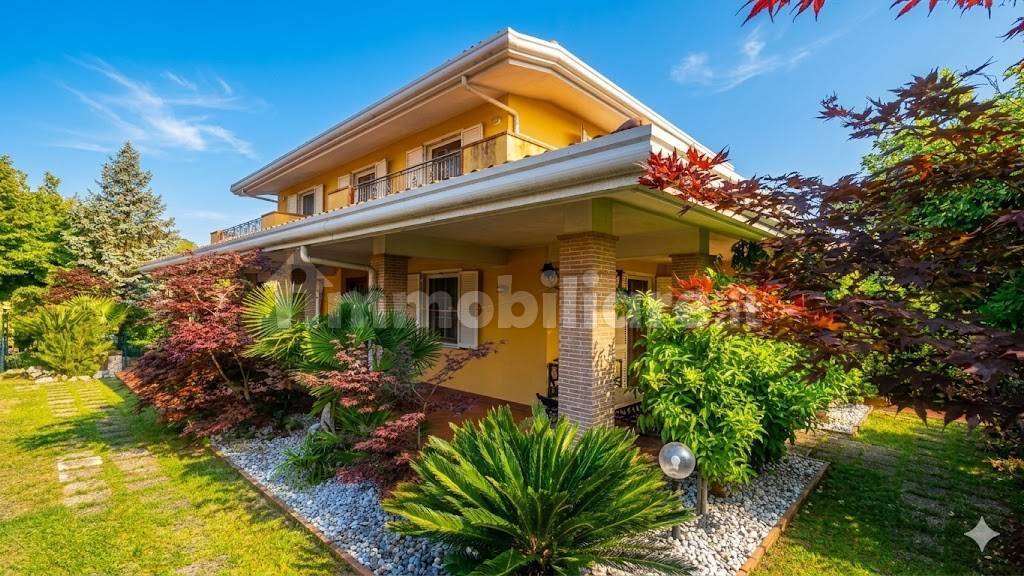 Villa in vendita a Frosinone