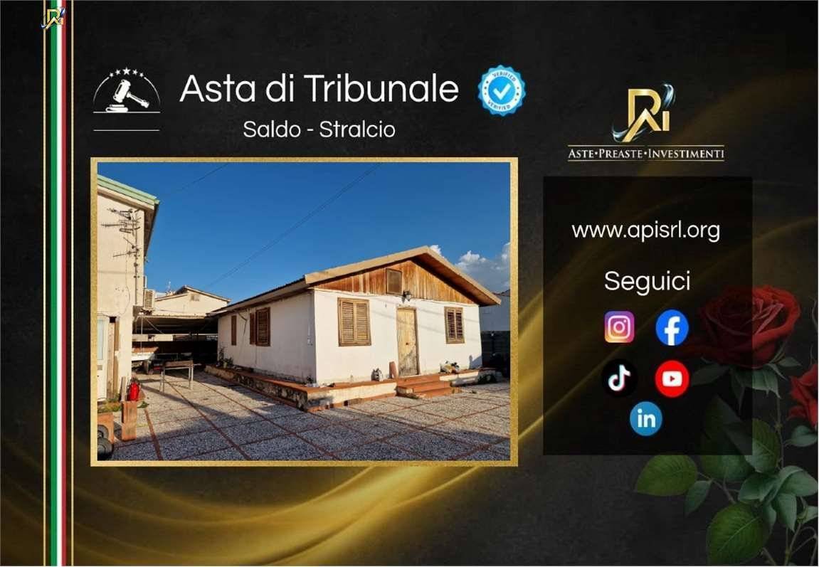 Casa indipendente in vendita a Campofelice di Roccella