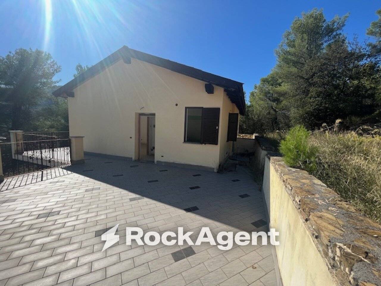 Villa in vendita a Andora