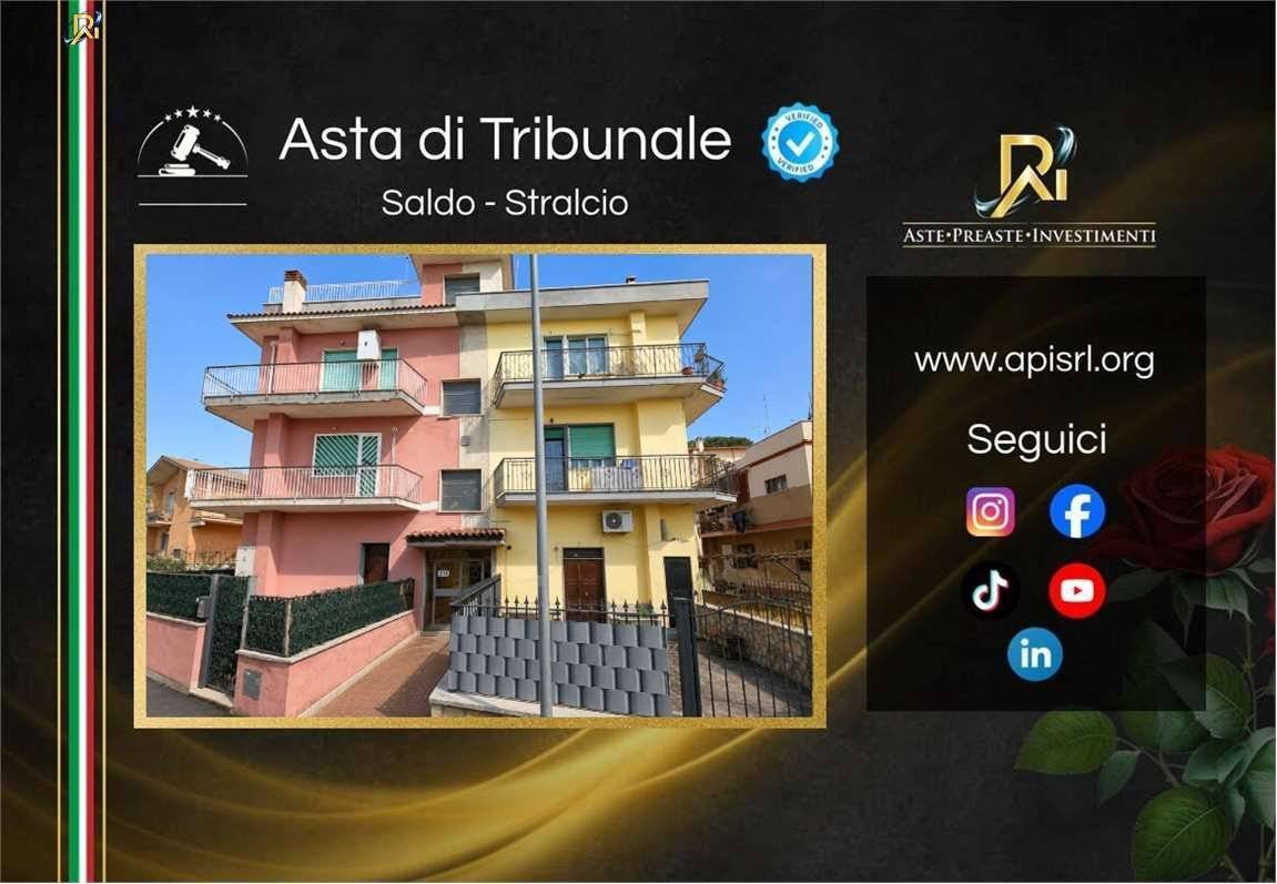 Appartamento in vendita a Roma