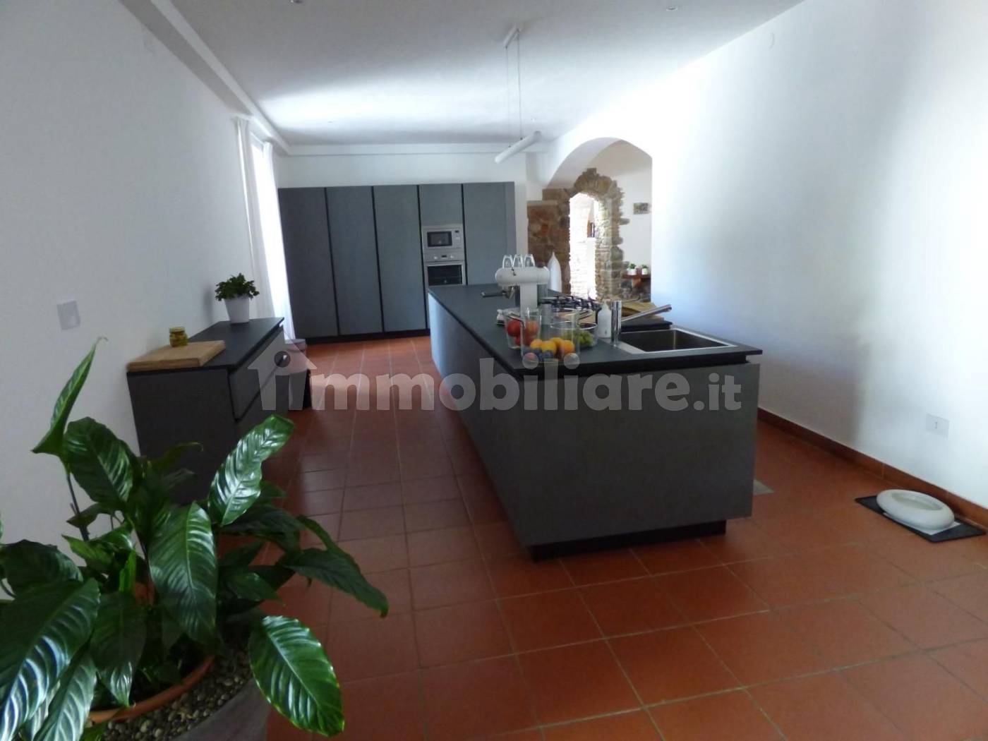 Appartamento in vendita a Suvereto