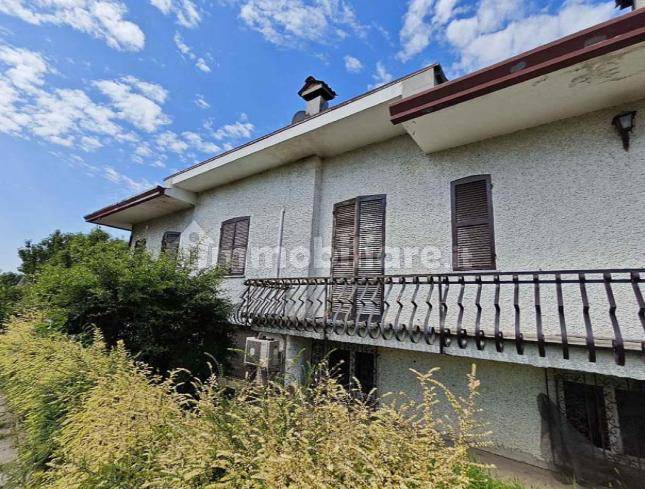 Casa indipendente in vendita a Piacenza d'Adige