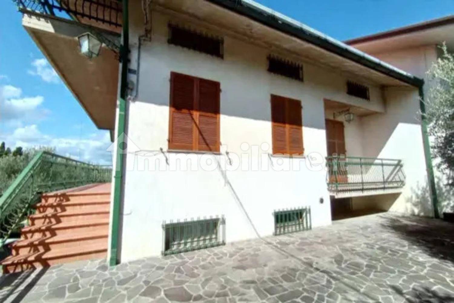 Appartamento in vendita a Vallefoglia