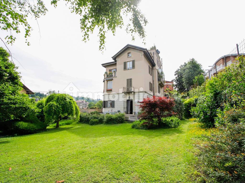 Appartamento in Cavoretto, foto 2 di 27