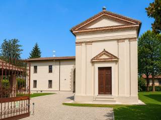 Villa a schiera via Selvanesco 30, Chiesa Rossa, Milano