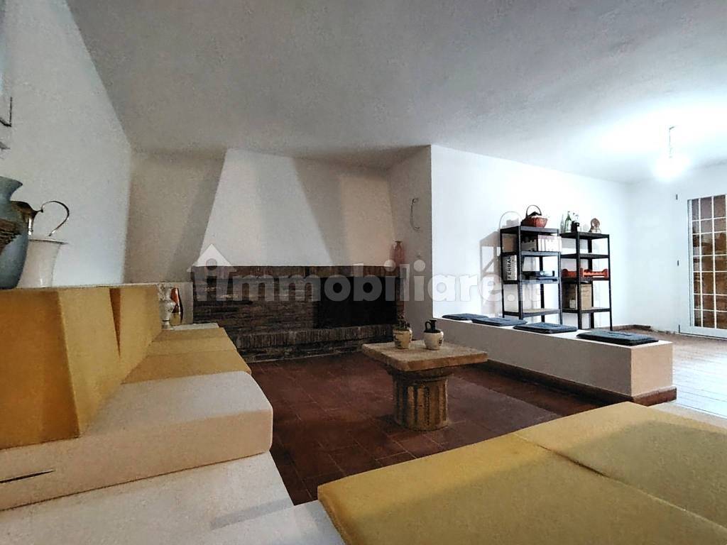 Salone