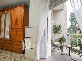 Trilocale viale Giovanni Suzzani 19, Prato Centenaro, Milano