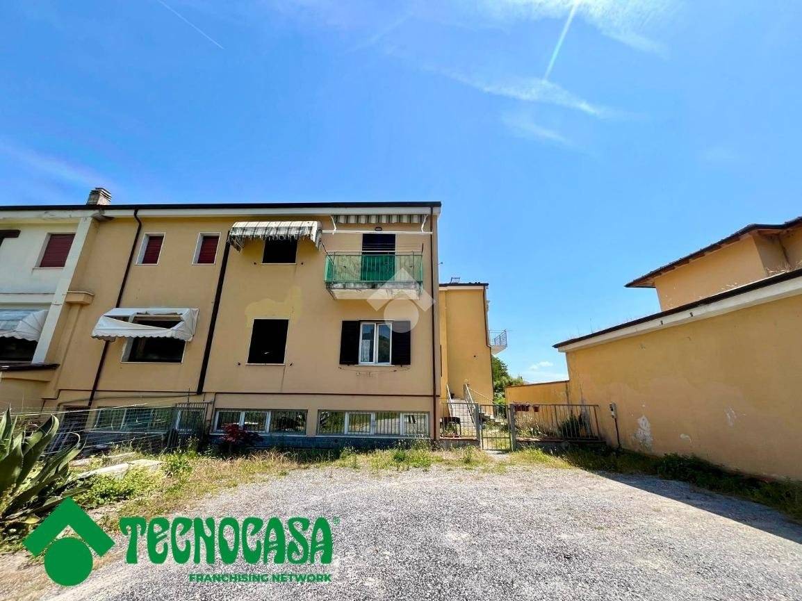 Appartamento in vendita a Ameglia