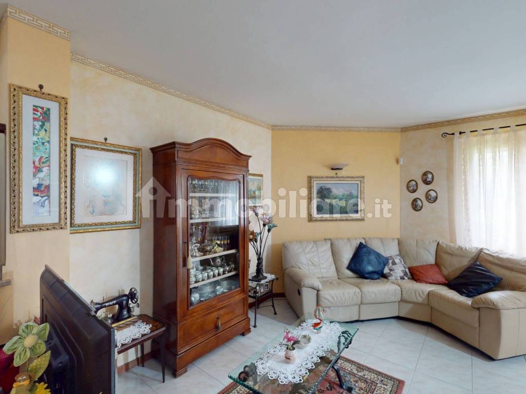 Salone