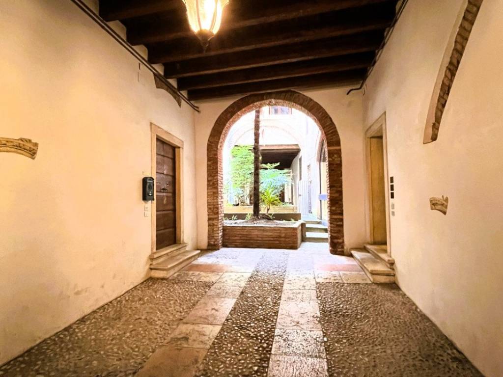 Interno palazzo