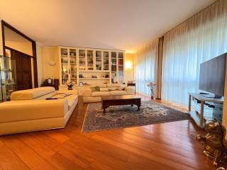 Appartamento via Farnese, Frua, Milano