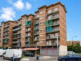Quadrilocale via Sulmona,23, Bologna - Sulmona, Milano