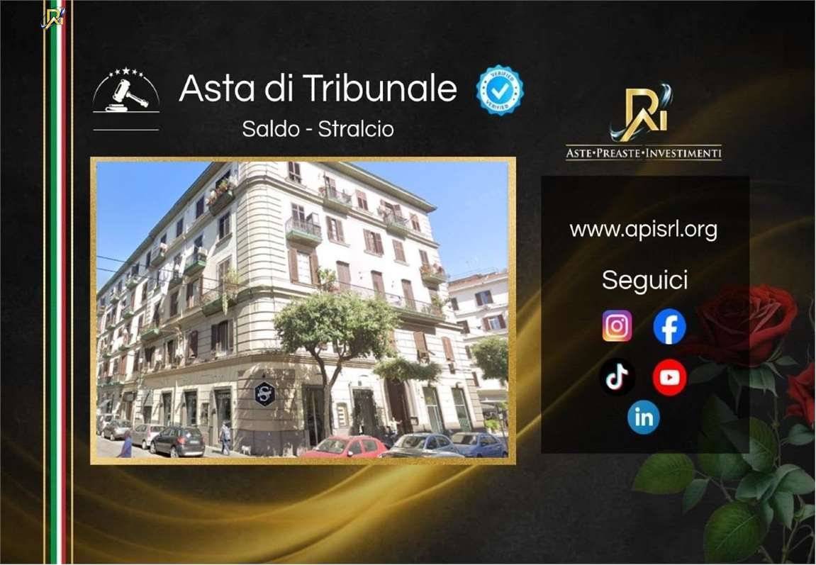 Appartamento in vendita a Napoli