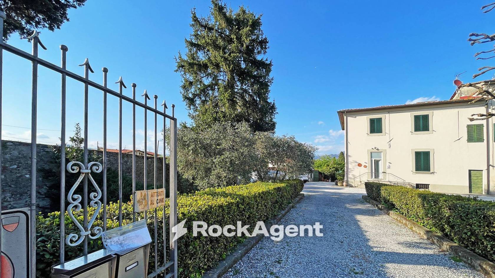 Villa in vendita a Lucca