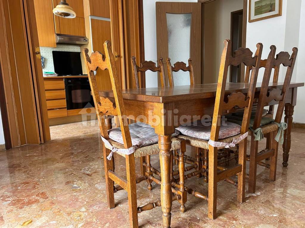 Salone