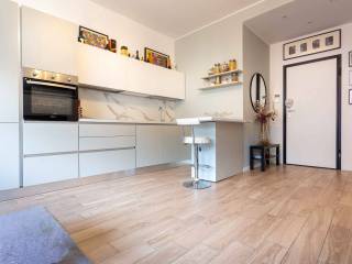 Bilocale via Arcivescovo Romilli 26, Corvetto, Milano