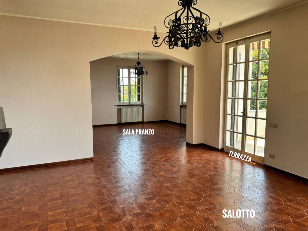 Salone